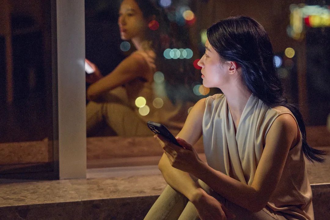 專業諮詢幫助處理複雜的婚姻三角關係