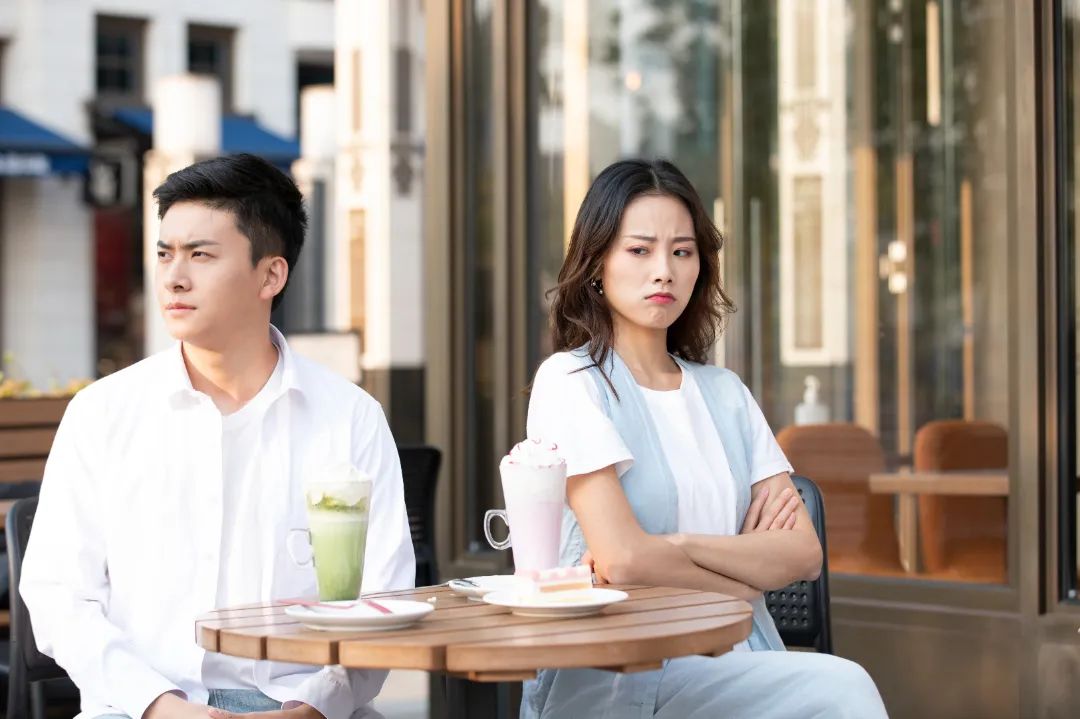 夫妻關係疏離與冷戰
