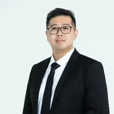 傑森 - 出軌、婚姻 諮詢師